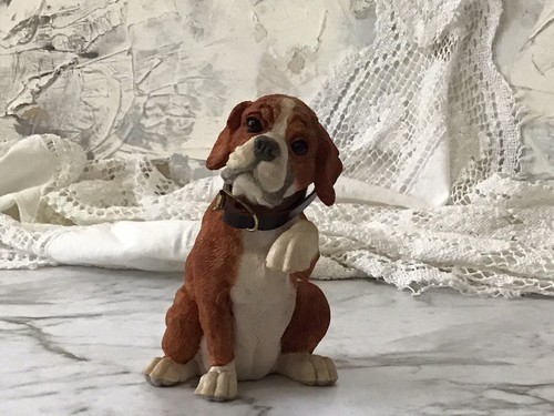 Signed boxer figurine puppy - signed-boxer,